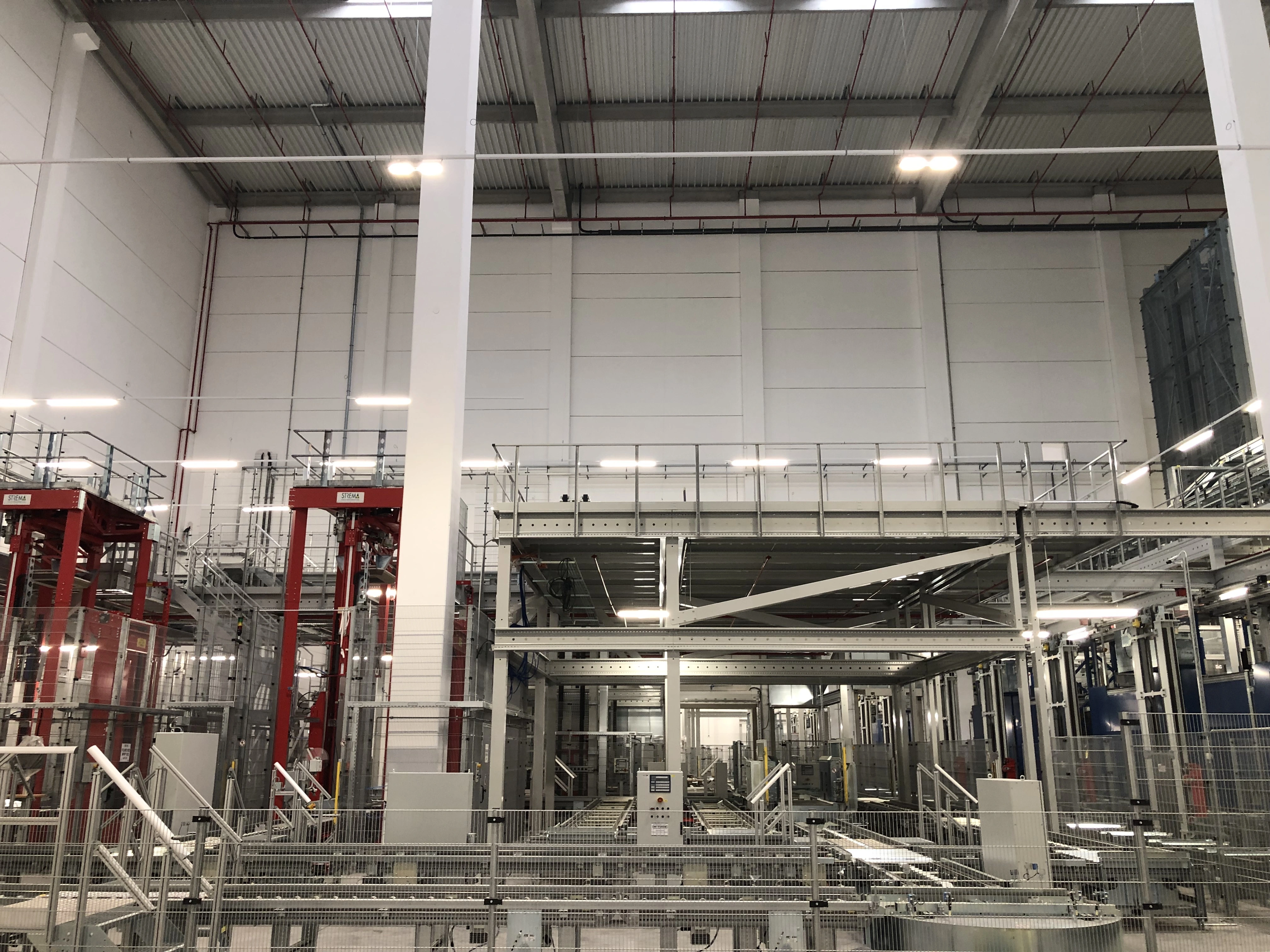 Entrepôt logistique