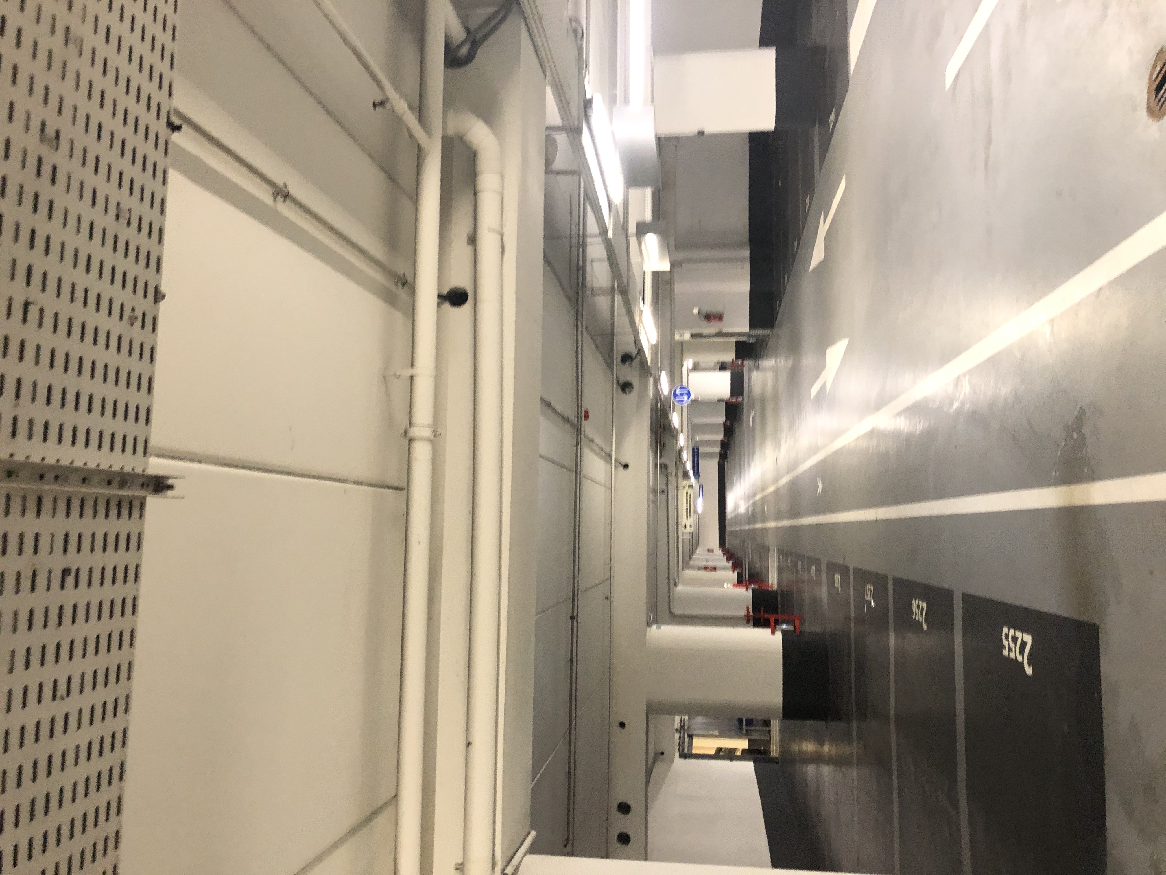 Entrepôt logistique